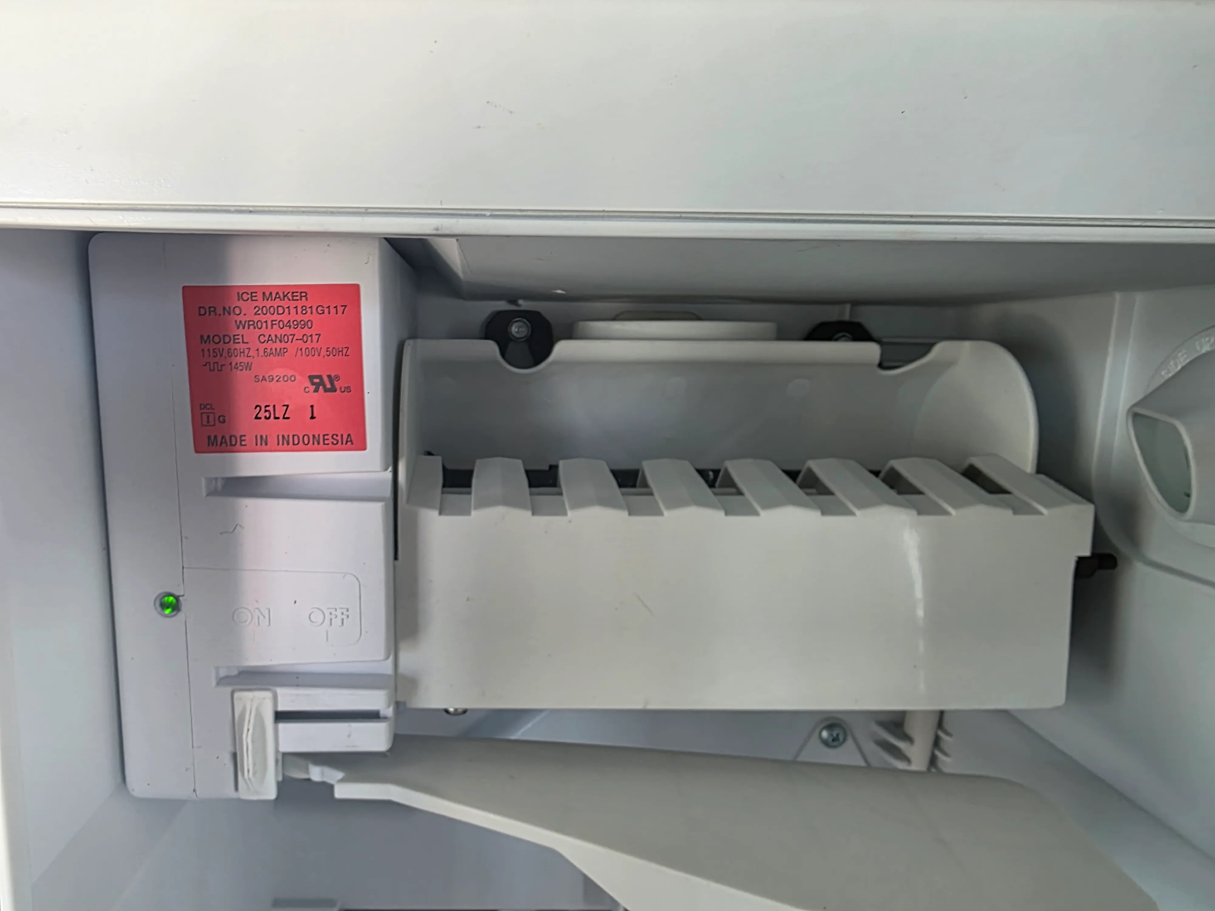 Refrigerator ice maker module inspection and diagnostics during repair